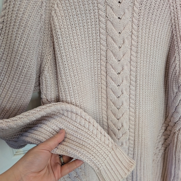 Lululemon Bring The Cozy turtleneck - Picture 6 of 9